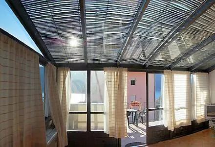 Sleeps 2 Pool Wifi Ossuccio