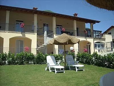 Sleeps 2 Pool Wifi Willa Ossuccio